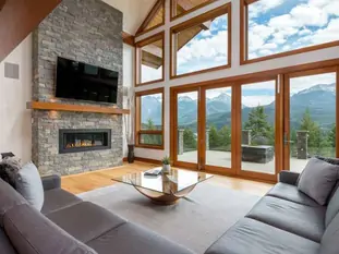 Как обустроить дом в стиле шале