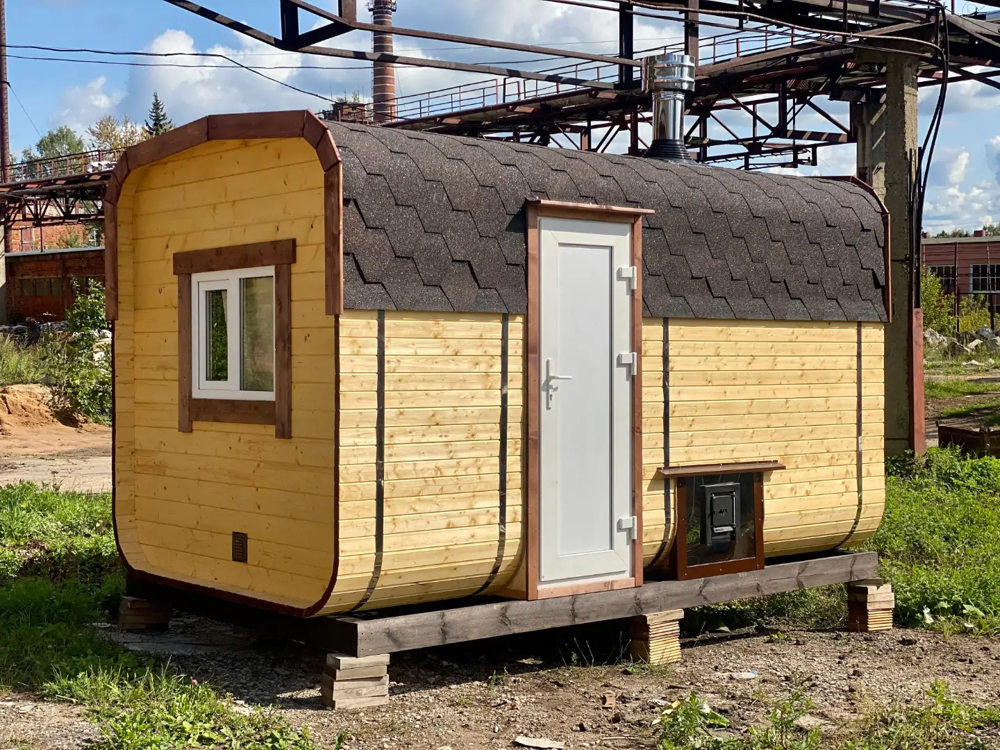 Баня квадро бочка 4м с боковым входом и выносом топки на улицу фото